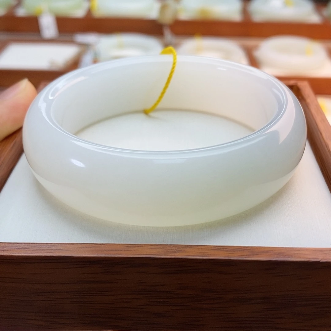 和田玉（白玉）未镶嵌手链