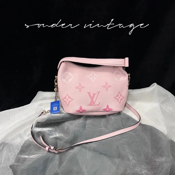 95新 LouisVuitton/路易威登 Lv 草莓棉花糖hobo斜挎包