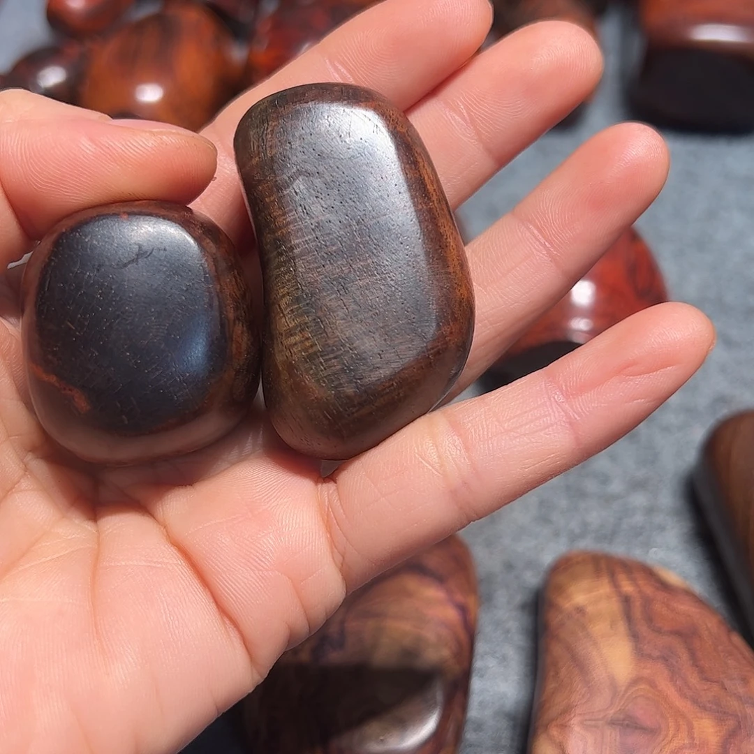 澪***点交趾黄檀（大红酸枝）