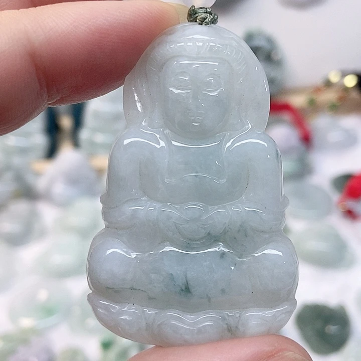 颈饰未镶嵌翡翠观音