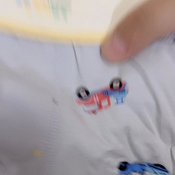 男孩子加大的6-8岁可穿