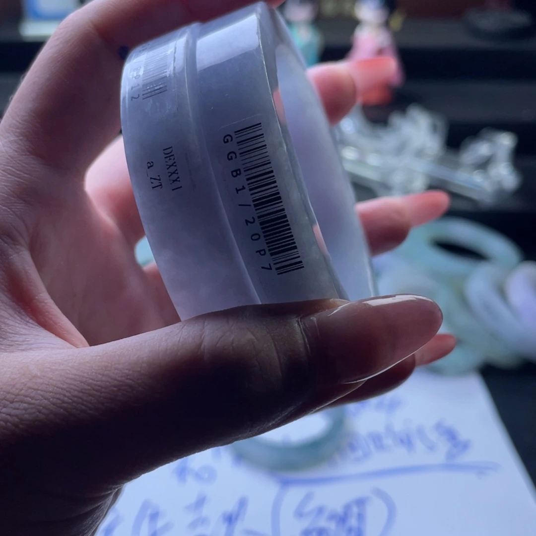 未镶嵌缅A翡翠多样性发一定制翡翠