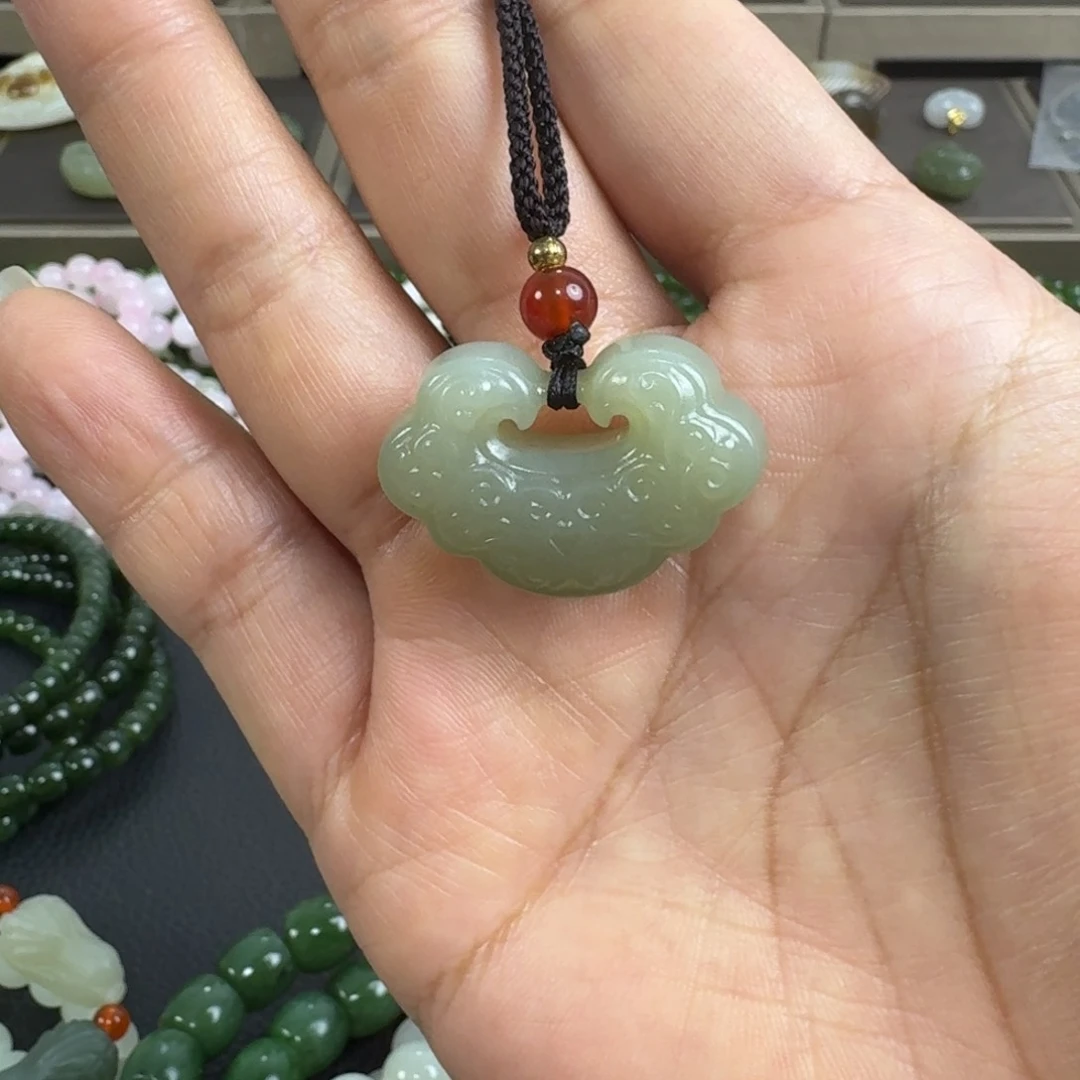 未镶嵌手串和田玉