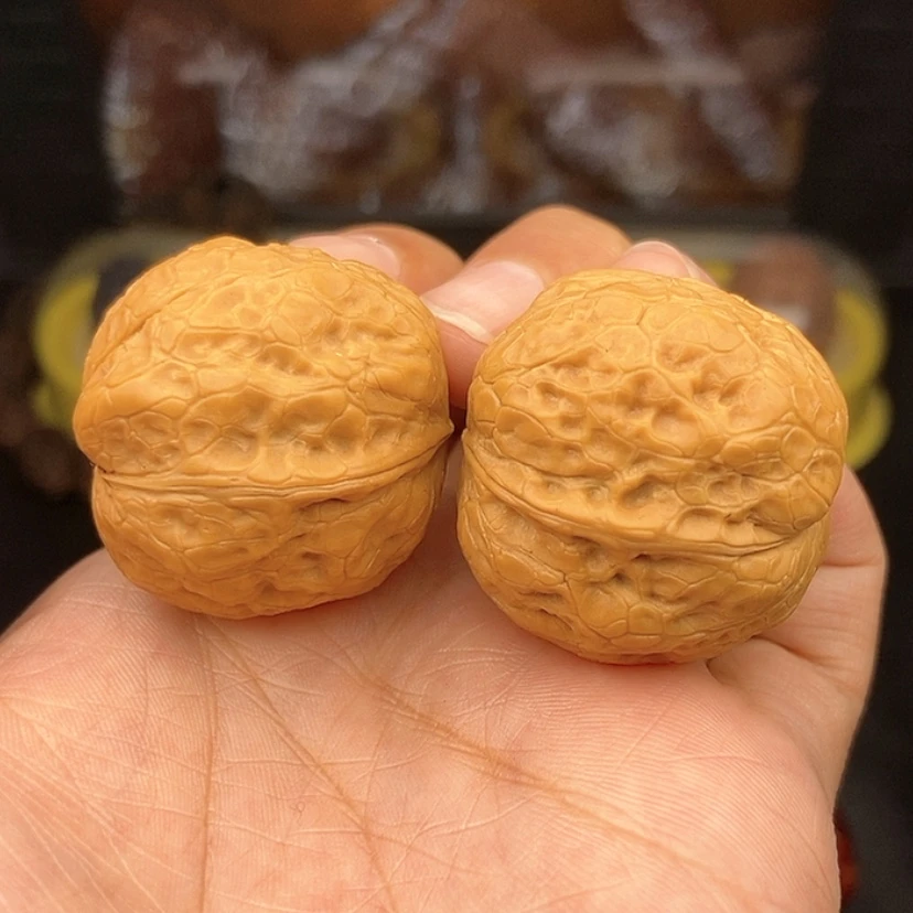 【闪购商品】文玩核桃把件32尺小金豆