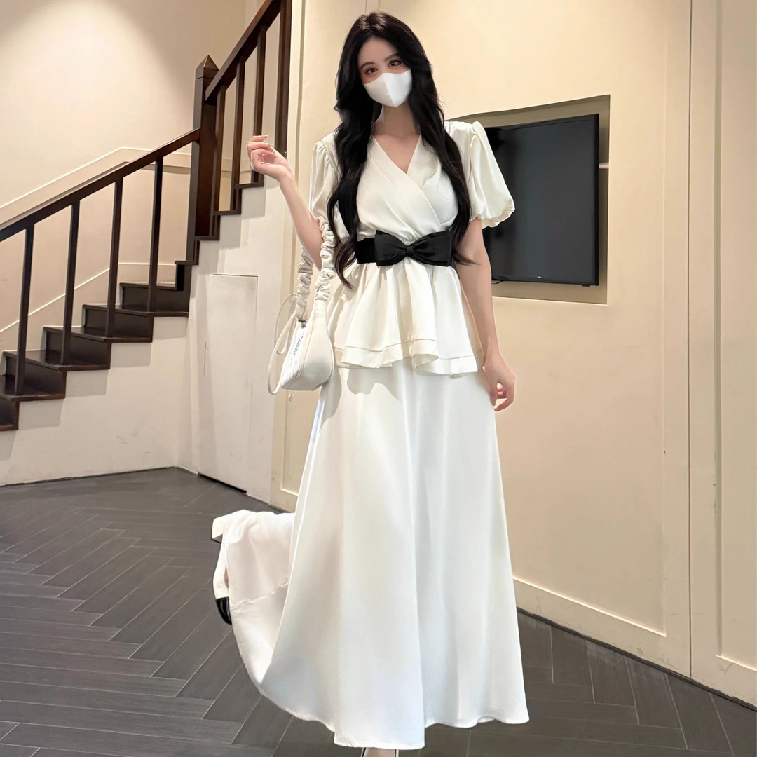 茵曼大码胖mm缎面气质蝴蝶结腰带V领衬衫女夏季高腰