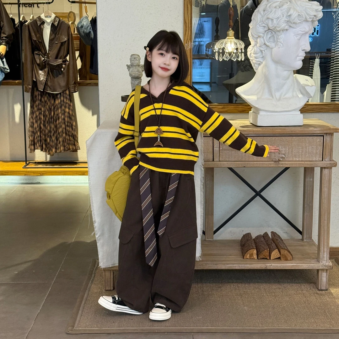 韩系条纹翻领毛衣咖色工装高腰弯刀裤女童春秋新款百搭宽松polo领