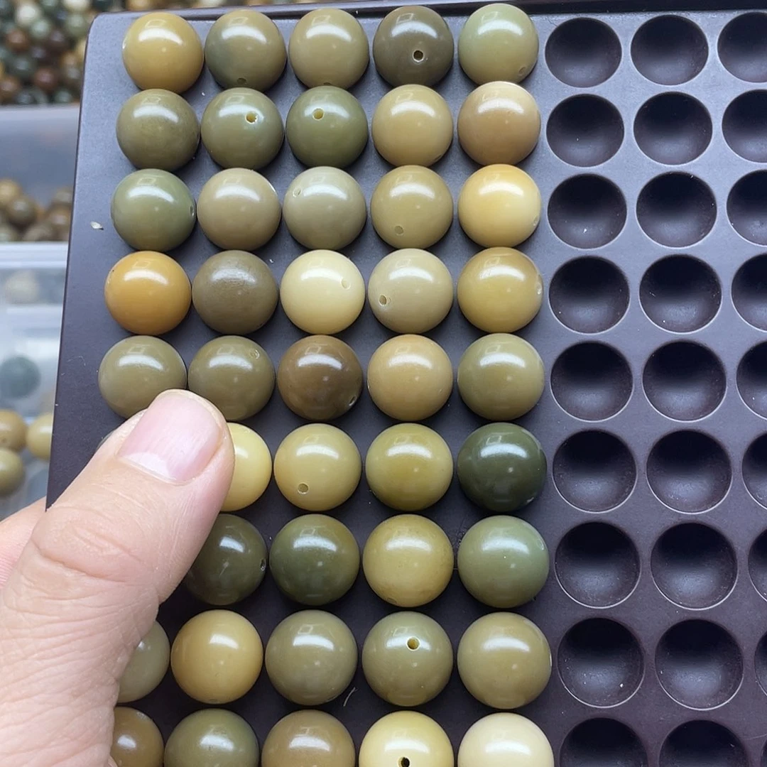 白玉菩提吊坠15精品青提圆30颗➕灯牌宠20颗