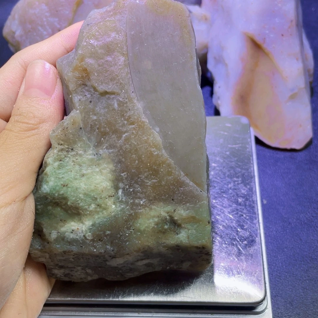 未镶嵌和田玉珠宝半成品