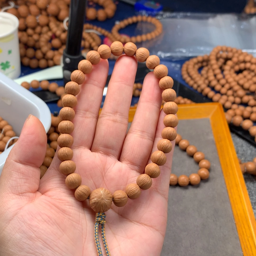 爱***刘吊坠猴头核桃猴头9+土豪手持