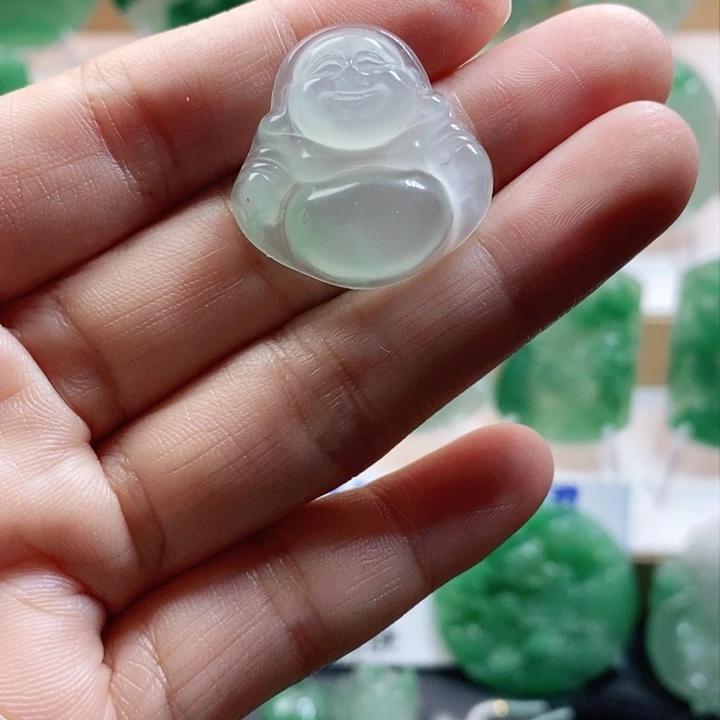 颈饰未镶嵌石英质玉非洲翠