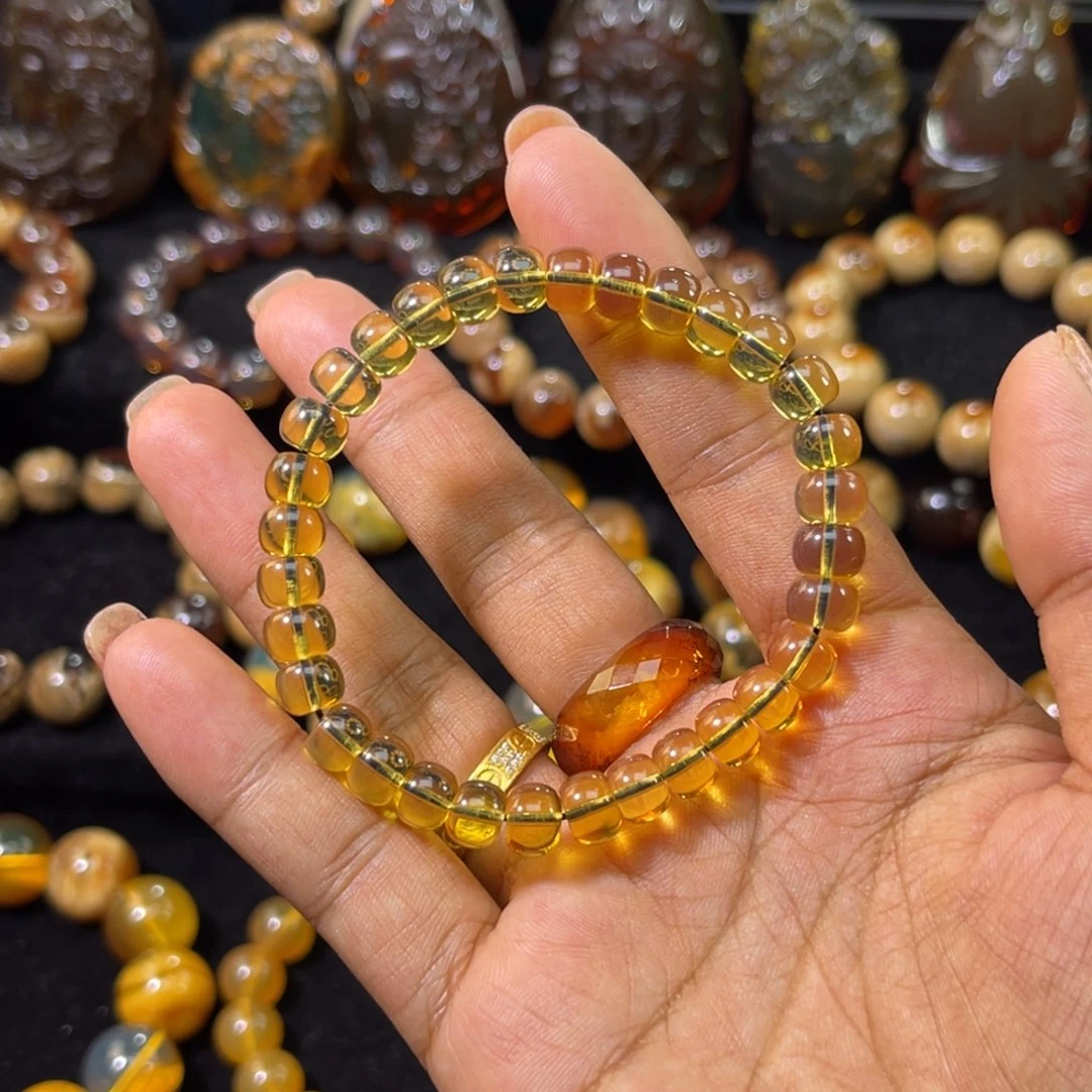 虎****未镶嵌琥珀手链蓝珀07