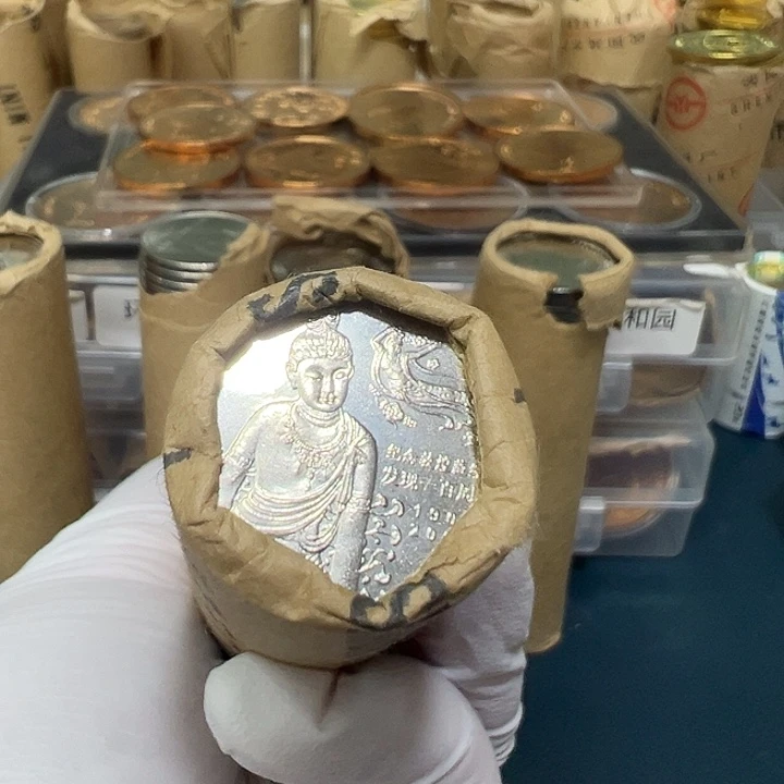 其他普通金属敦煌藏经洞100周年一卷