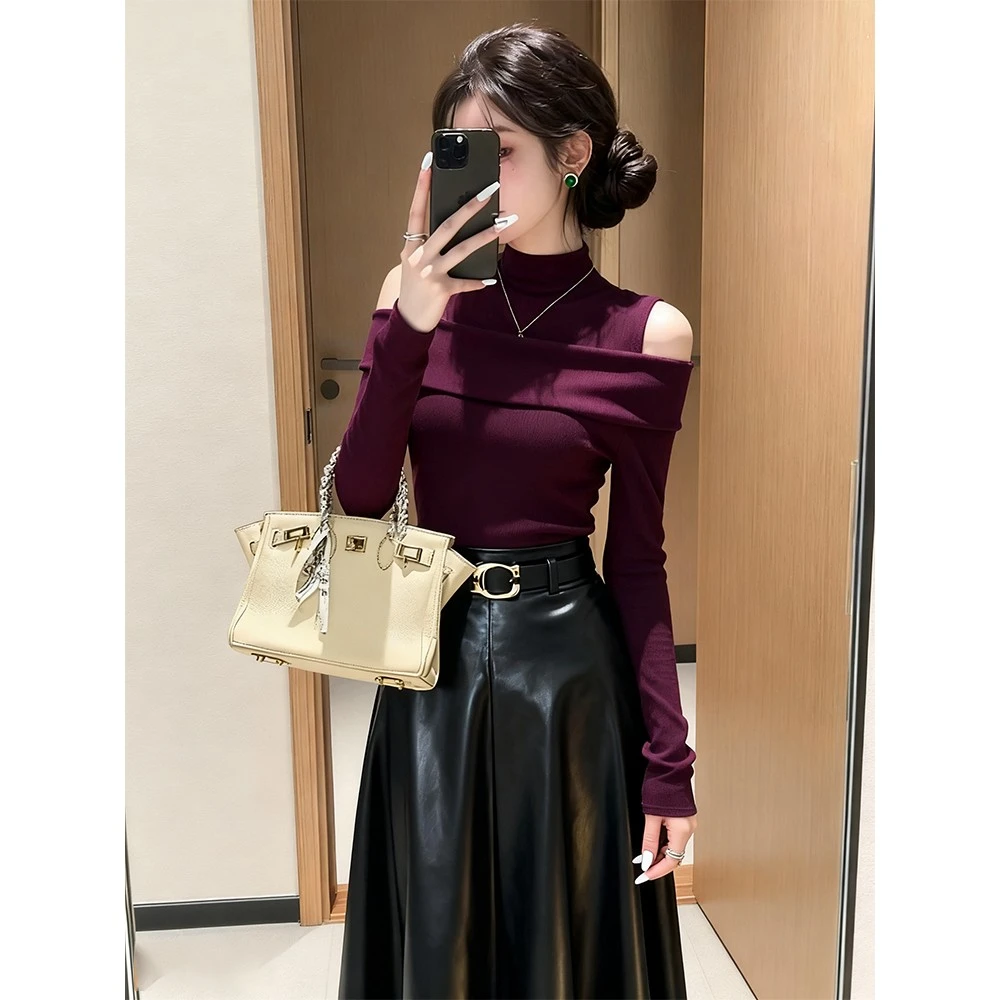 法式轻熟风气质暗紫色露肩针织衫女秋冬高级感辣妹修身内搭打底衫