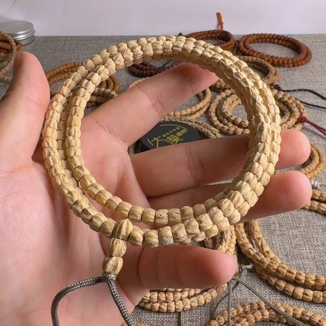 柏香籽/百香籽吊坠