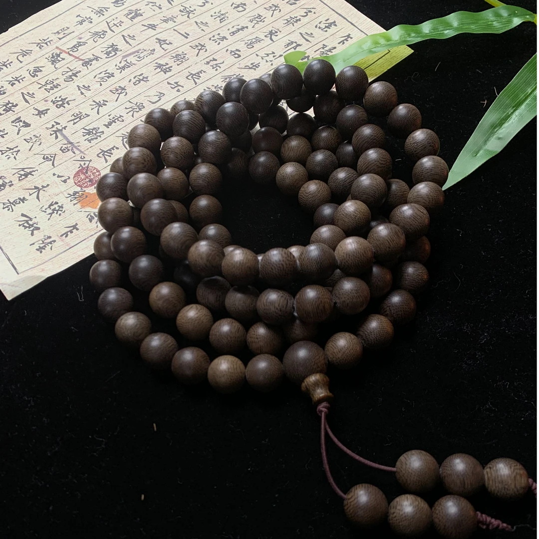 沉香  绿奇1.2圆珠多圈手串（多样性发货）