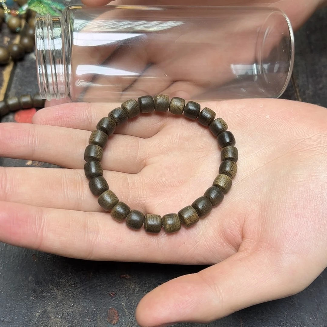 大叶紫檀（黑酸枝木类）