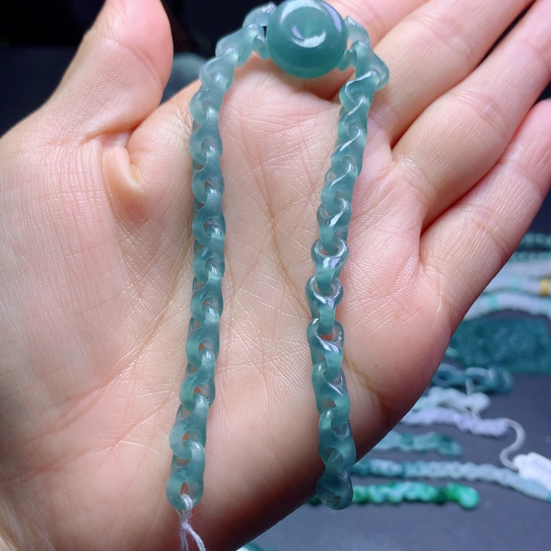 天***运定制翡翠未镶嵌翡翠