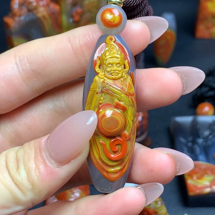 玉***玛瑙/玉髓未镶嵌财神