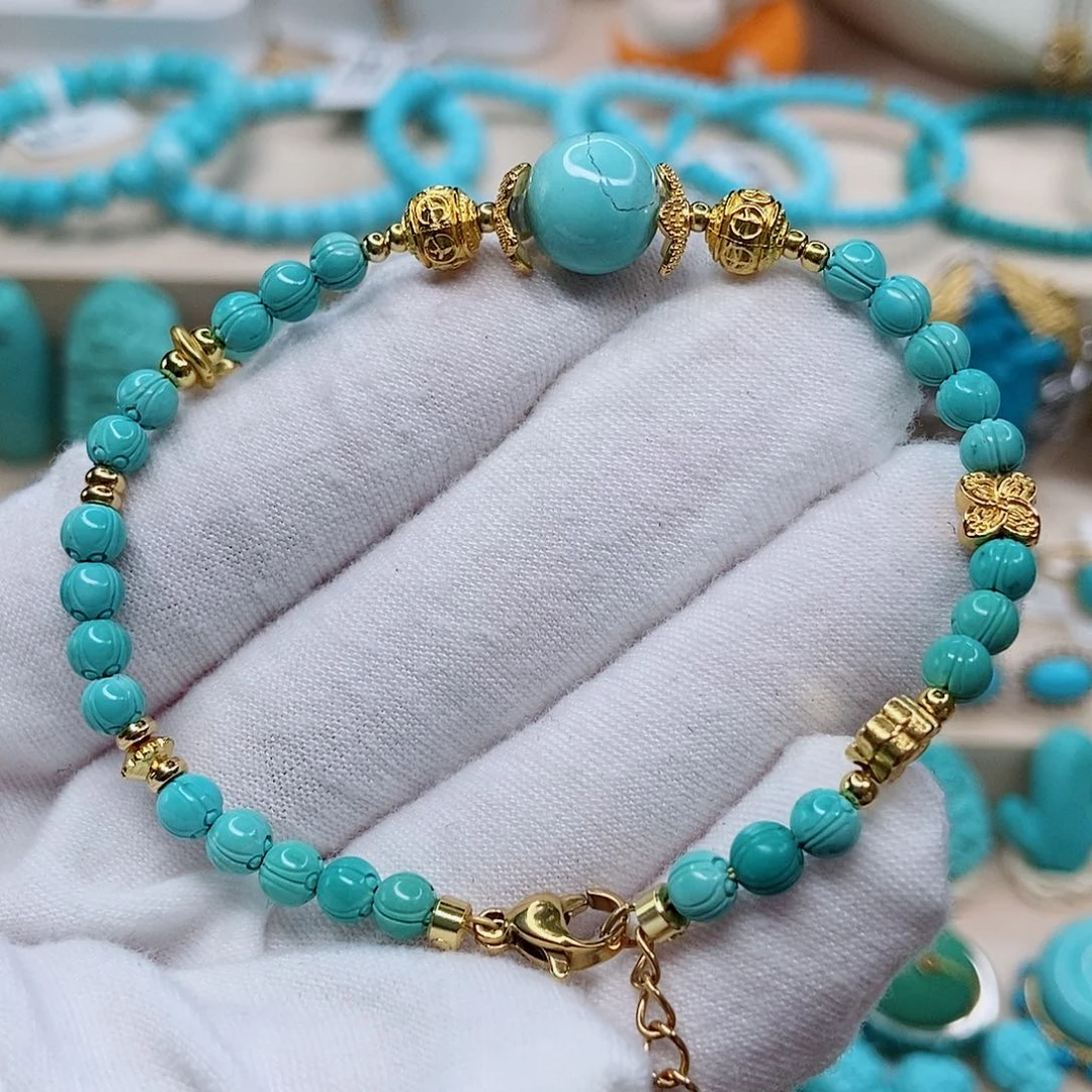 绿松石配饰未镶嵌