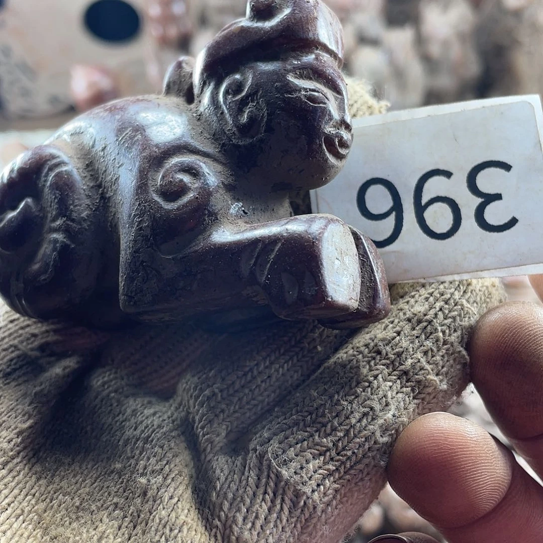 和田玉（糖玉）未镶嵌挂件