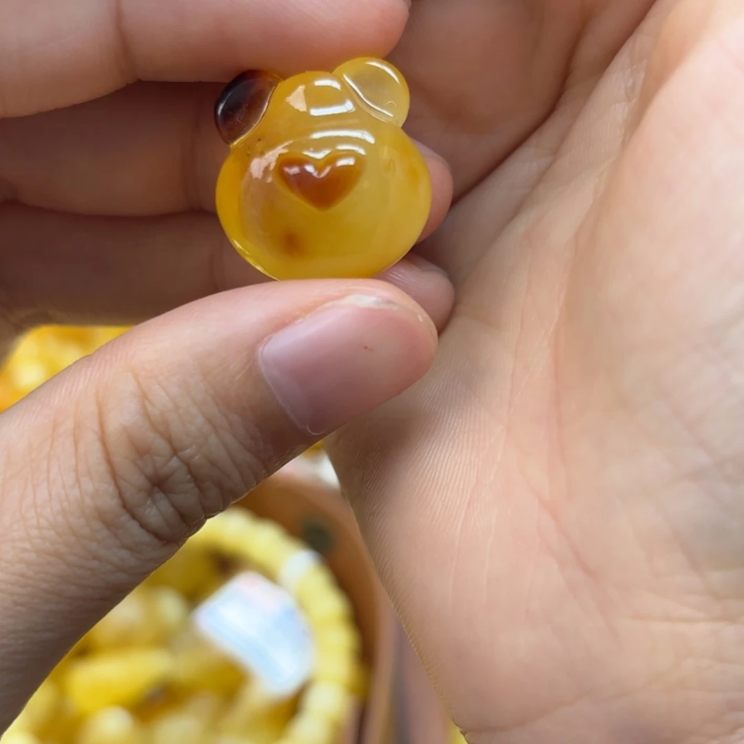 琥珀未镶嵌珠宝奇石