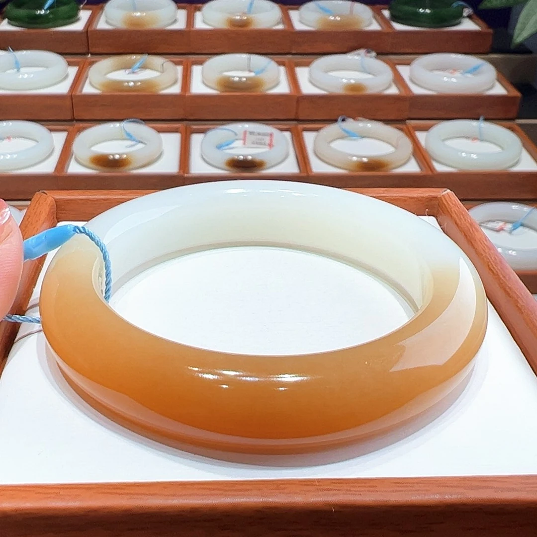 和田玉手镯5657未镶嵌