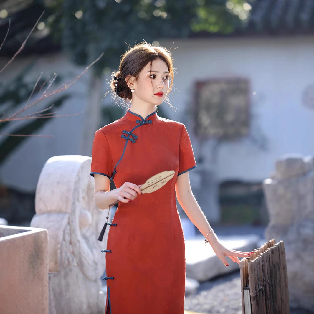 红色提花复古风短袖旗袍2025年春季新款日常可穿改良新中式连衣裙