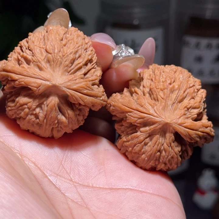 吊坠桃核            42