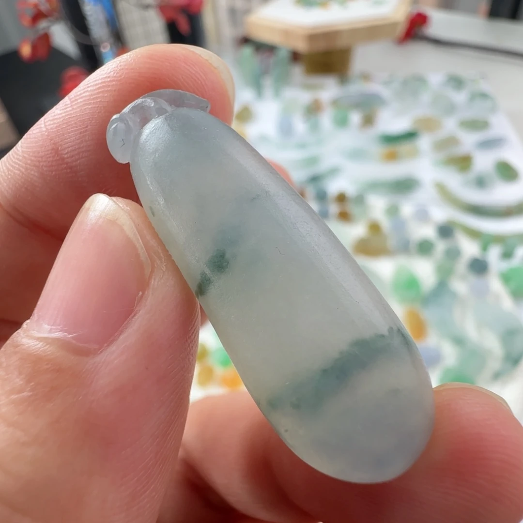 定制翡翠未镶嵌定制翡翠毛货不退不换