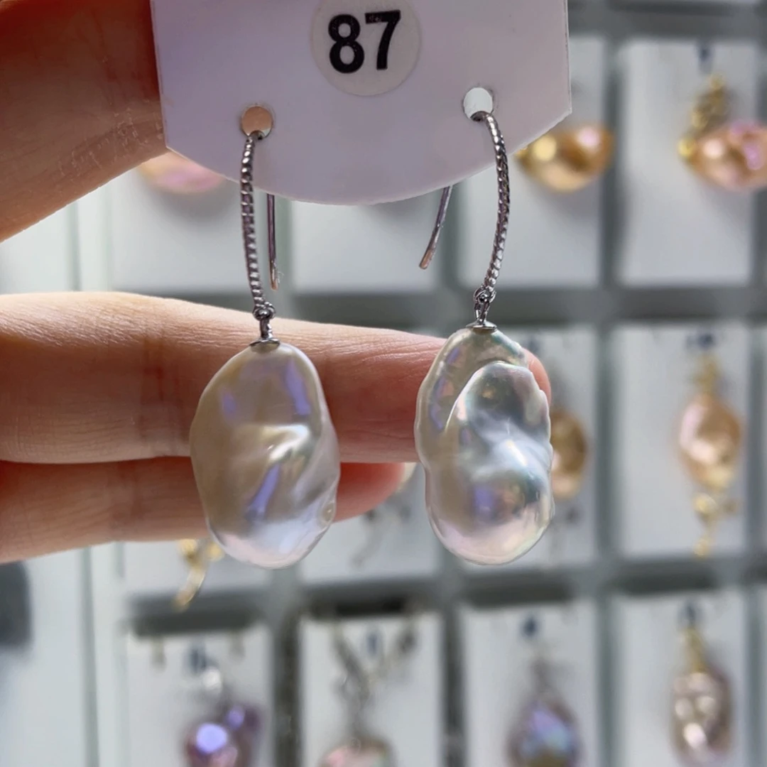 银S925镶嵌淡水珍珠耳饰