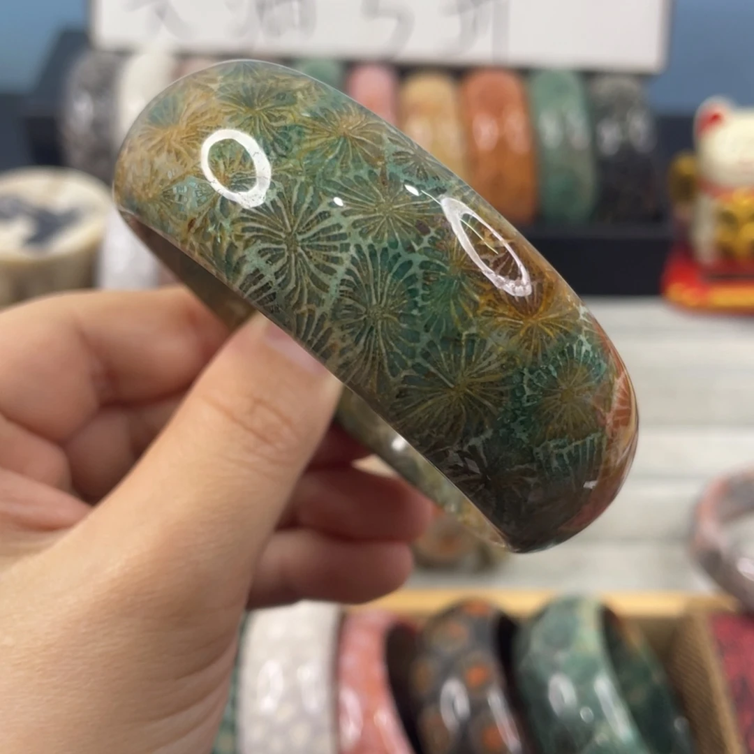 硅化玉手镯未镶嵌