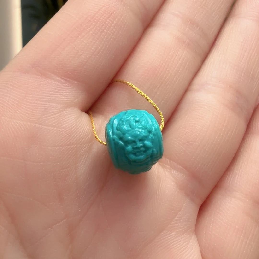 绿松石未镶嵌颈饰