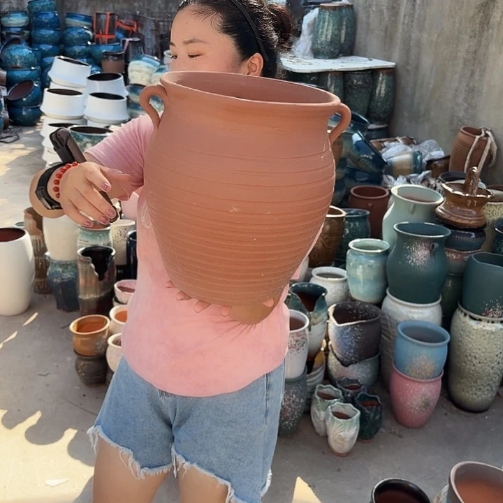 口25高30瑕疵一个盆子。