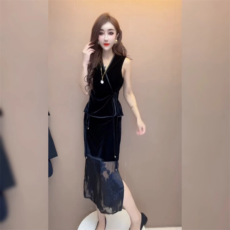 欧货高端丝绒套装女夏薄款透气冰丝高级感无袖拼沙时尚套装小黑裙
