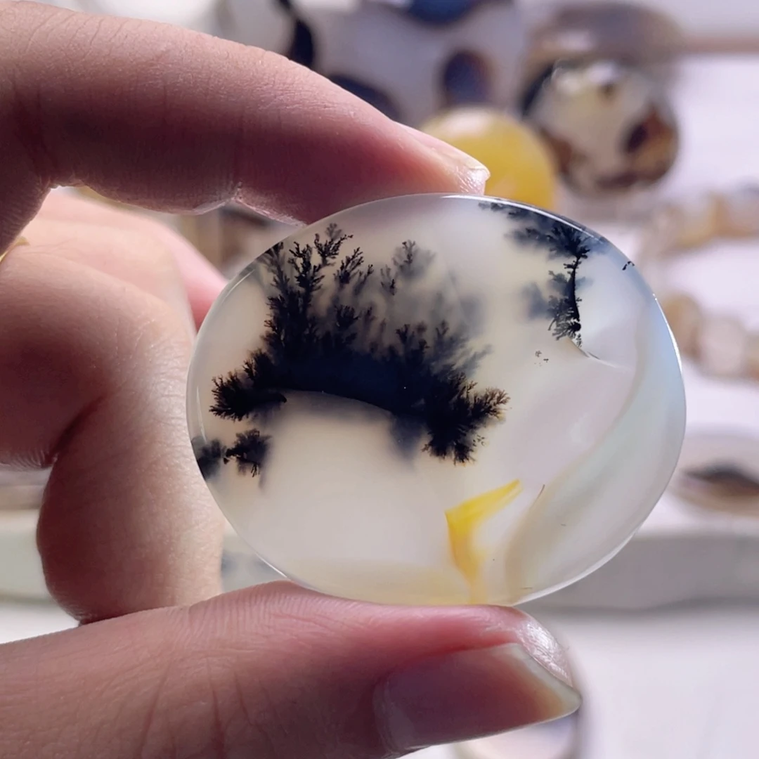 玛瑙/玉髓未镶嵌珠宝奇石