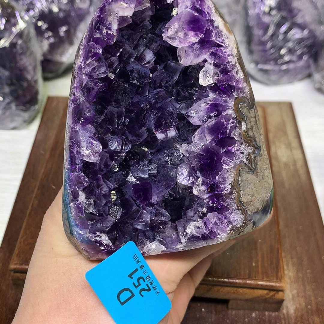 紫晶大型摆件（非配饰）未镶嵌