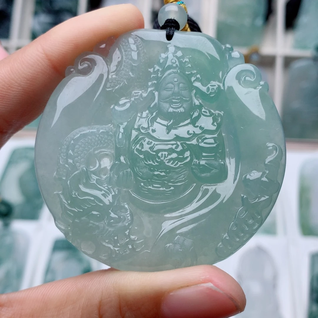 翡翠颈饰未镶嵌御龙财神