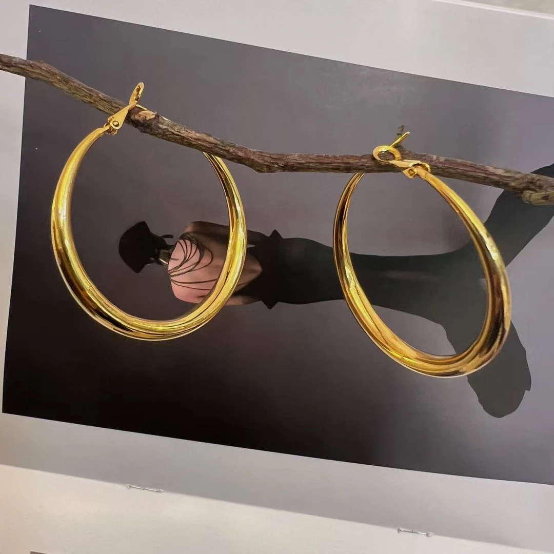 铜合金耳饰 HNIH石艺2025春季新款铜合金银针HS8031耳圈