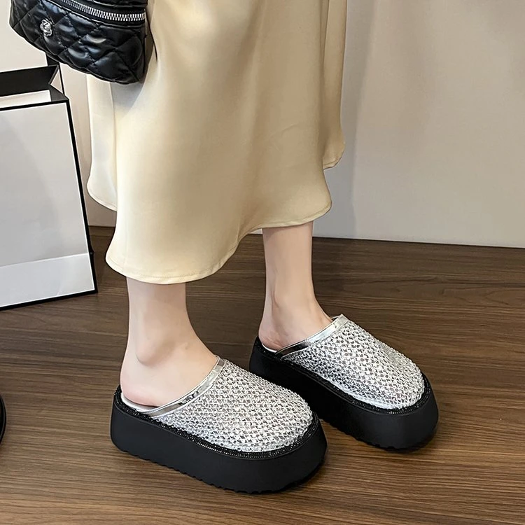 水钻网面镂空包头半拖鞋女夏外穿2025新款一脚蹬配裙子厚底凉拖鞋