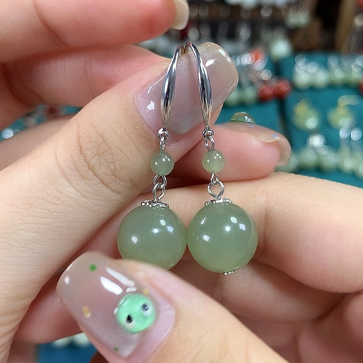 和田玉银S925镶嵌耳饰天然卡12mm左右冰晴水