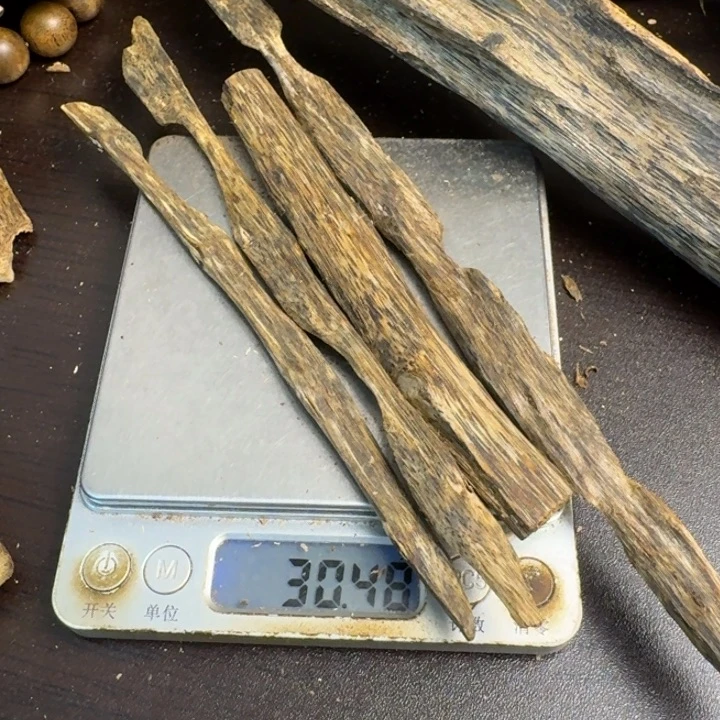 沉香沉香碎屑千里香30