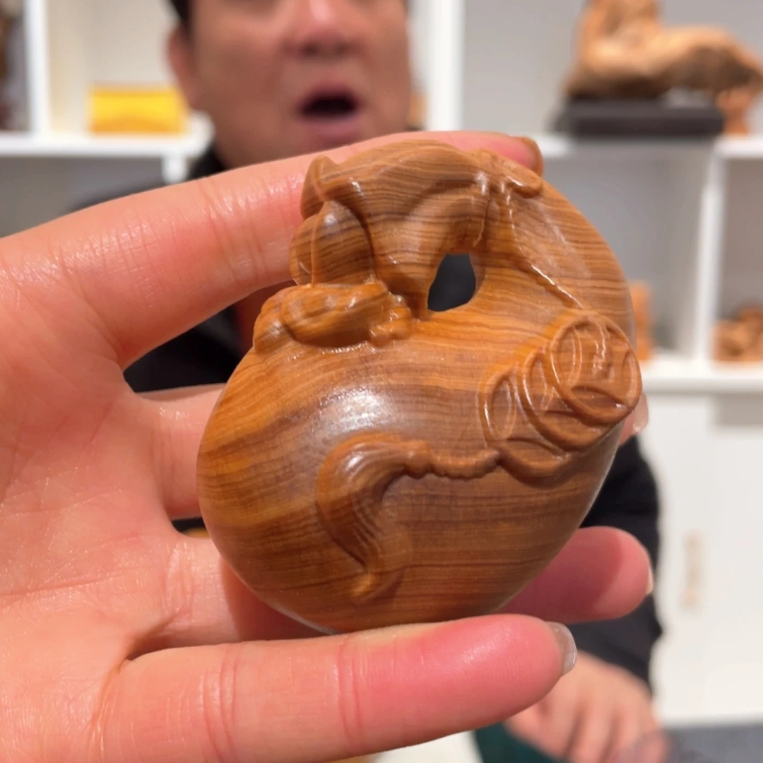 【闪购商品】柏木（崖柏）福袋手把件