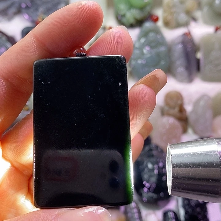 和田玉未镶嵌边角料