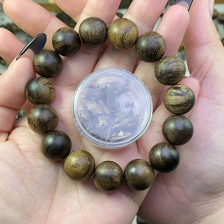 沉香沉香碎屑烟**美越南芽庄白棋楠1.4瘤疤