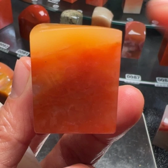 老挝石淸**刻我们的确是一