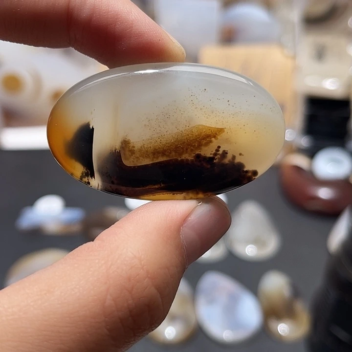 玛瑙/玉髓颈饰未镶嵌