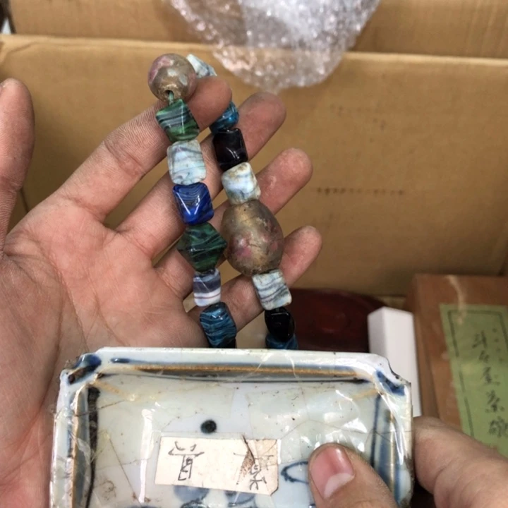 陶瓷孤品单件车里拍