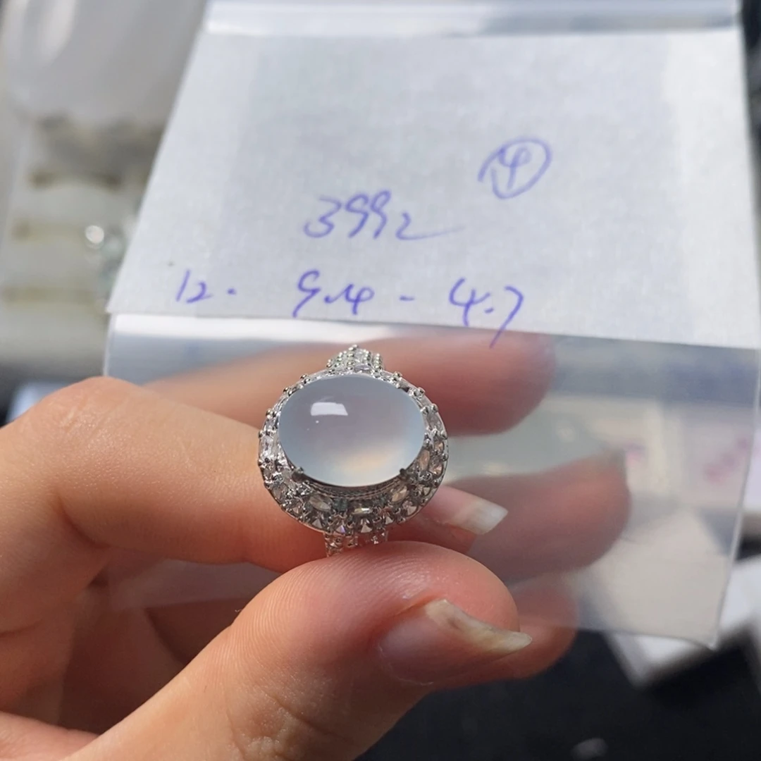 未镶嵌定制翡翠不退不换