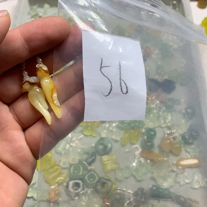 蛇纹石玉耳钉足银镀金镶嵌伊*