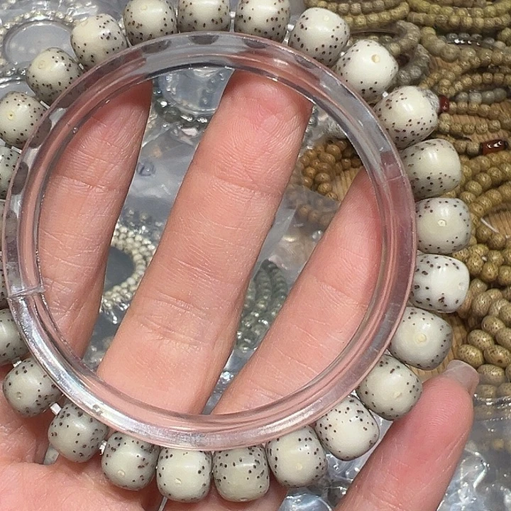 青***洱星月菩提手串海南原生态8/9大眼睛绿冰糖